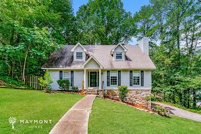 101 Moss Rock Ln — Photo 1