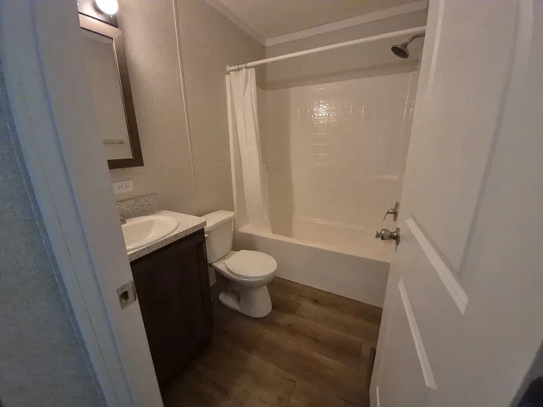 Van Buren Estates — Photo 21