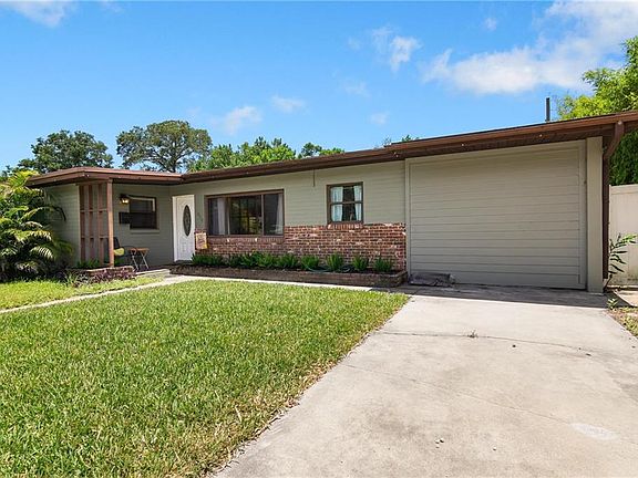2nd image of 3808 Corrine Dr