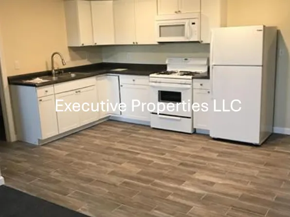 39 Ducas Dr, Orrington, ME