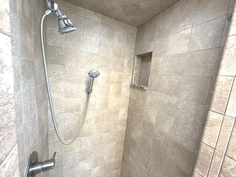 903 Eagle Pond Dr — Photo 22
