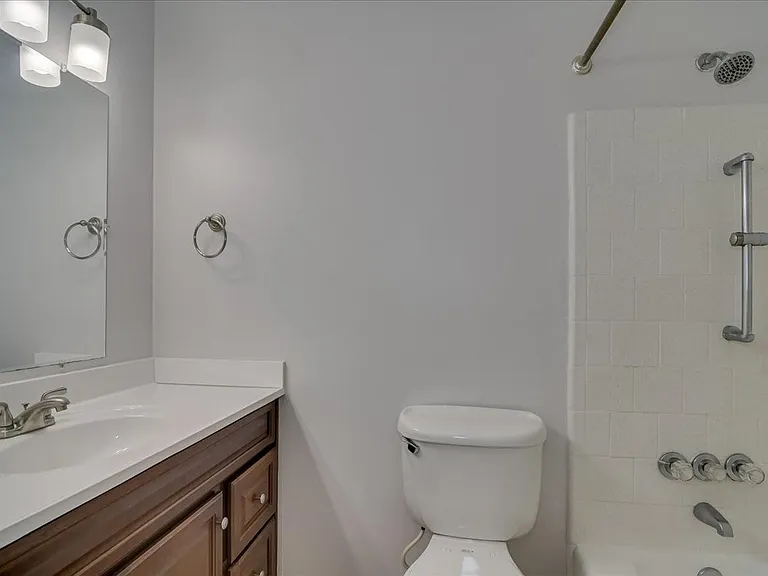 303 Meadowlake Dr — Photo 21