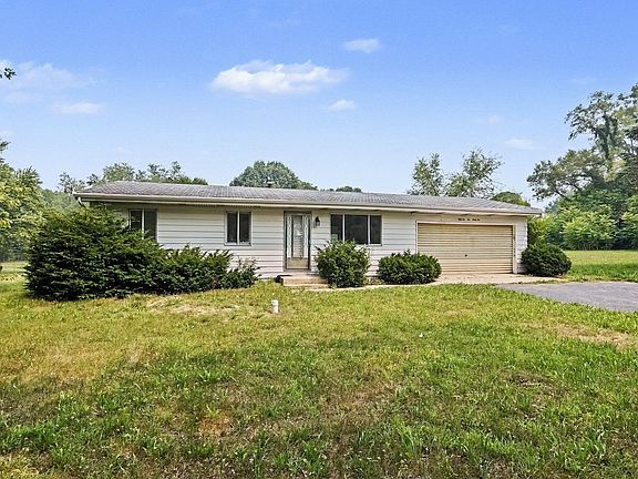 2nd image of 56266 Butternut Rd