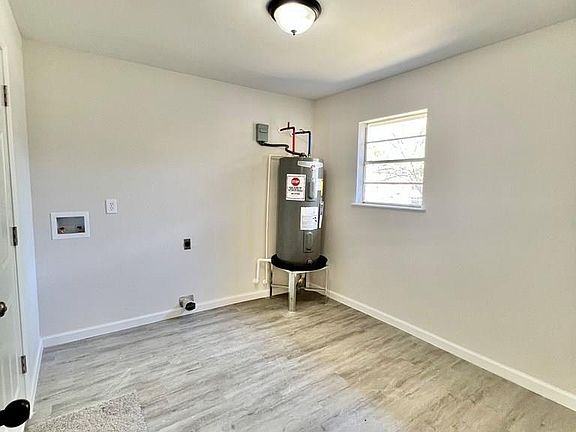 2nd image of 538 Anaquitas St