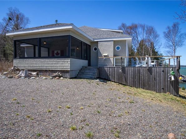 167 Lighthouse Rd, Campobello Island, NB E5E 1K6