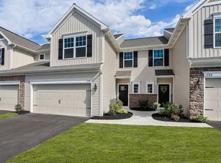 1578 Zestar Dr, Mechanicsburg, PA 17055