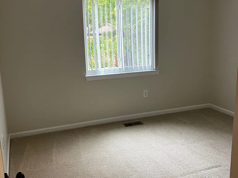 30 Lacosta Ct — Photo 13
