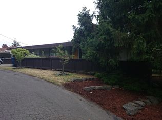 8417 Tillicum Rd SW, Seattle, WA 98136