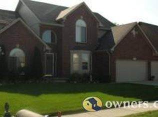 56412 Tournament Ln, Macomb, MI 48042