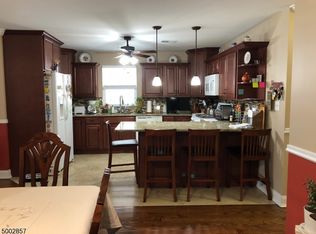 954 Adams Ave FLOOR 2, Elizabeth, NJ 07201