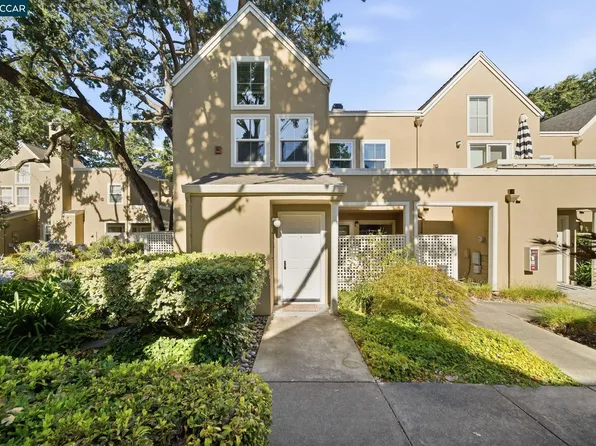 211 Kingston Way, Walnut Creek, CA 94597