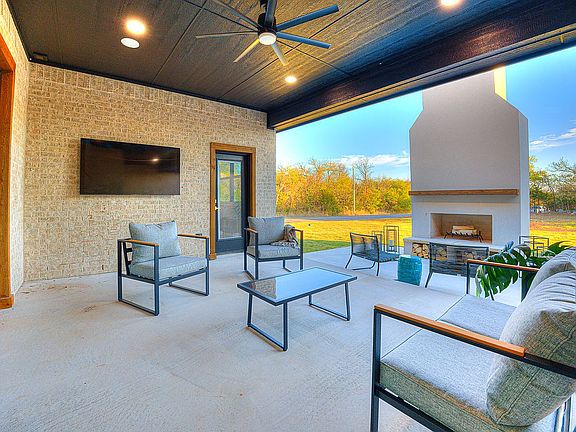 4th image of 6370 Buena Vista Ct