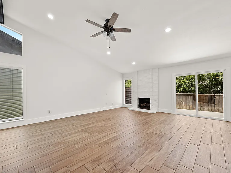 9445 Singing Quail Dr — Photo 7