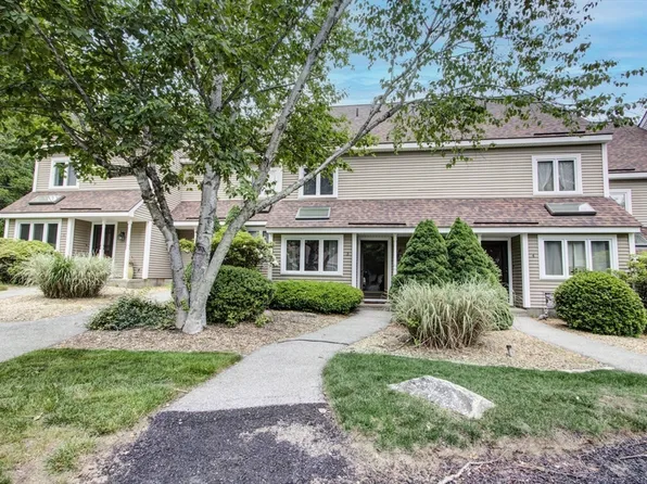 66 Pleasant St #3, Oxford, MA 01540