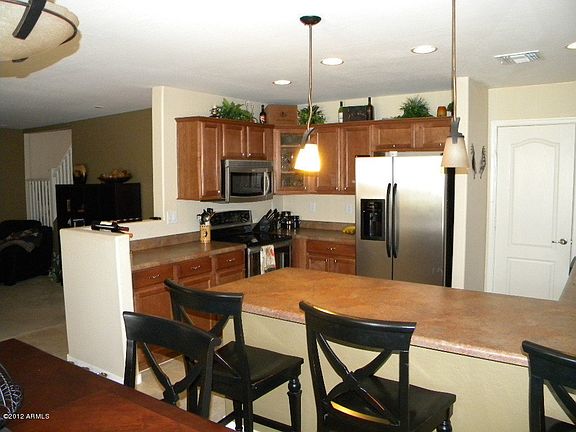 2nd image of 36591 W Padilla St