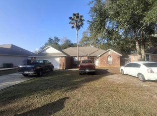 8504 Clamshell Ave, Ocean Springs, MS 39564