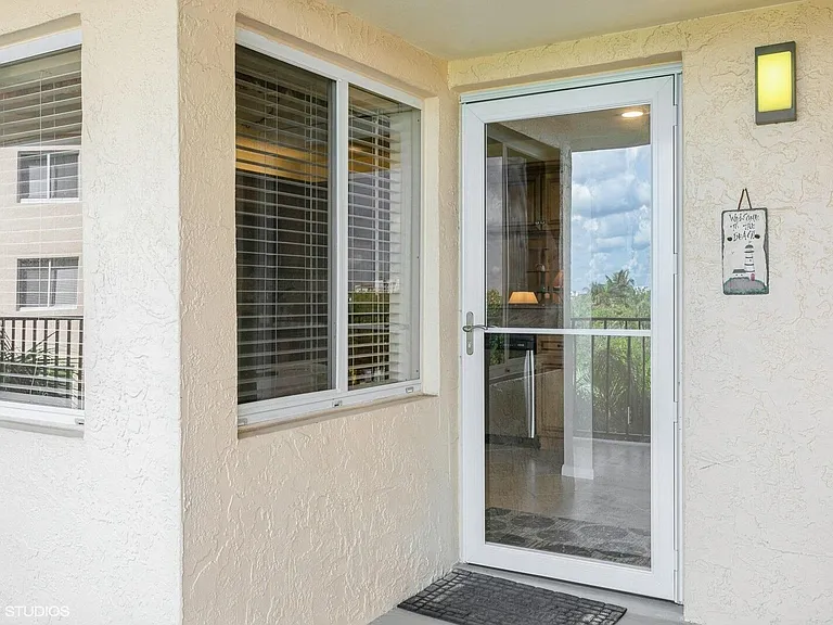 275 Palm Ave #B403 — Photo 2
