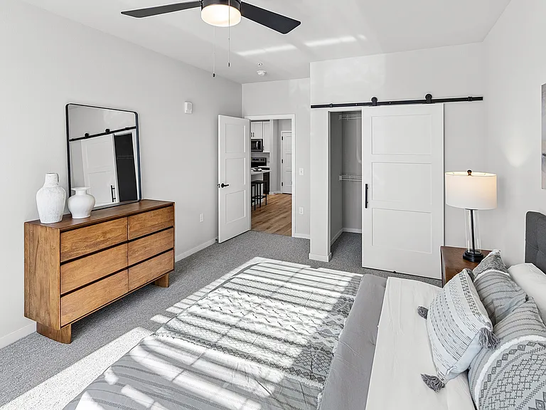 Apex at Verona Bedroom | Apartments