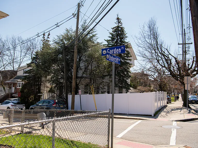 46 Garden Pl #2 — Photo 18