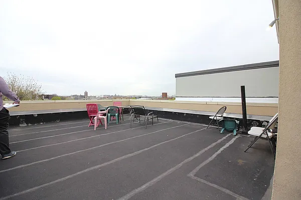 Rented by Peace of Mind Realty | media 48