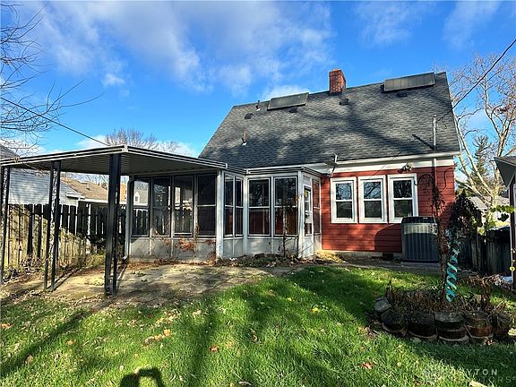 3rd image of 3116 Harvard Blvd