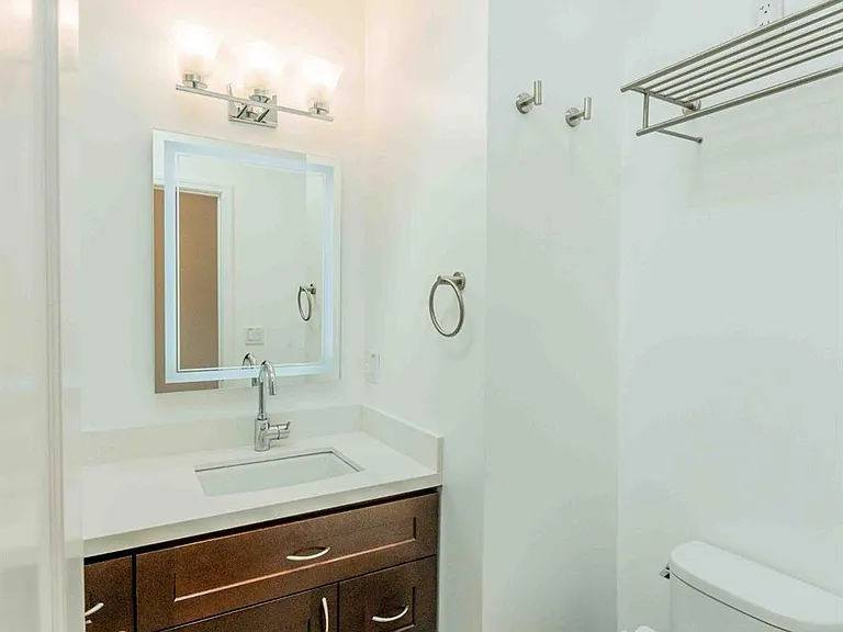 3718 Divisadero St — Photo 6
