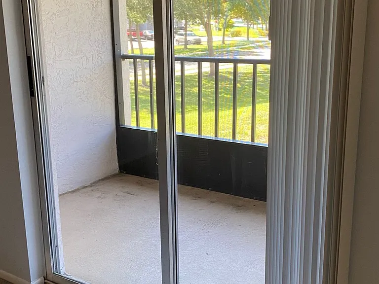 404 Banana Cay Dr #1-F — Photo 2