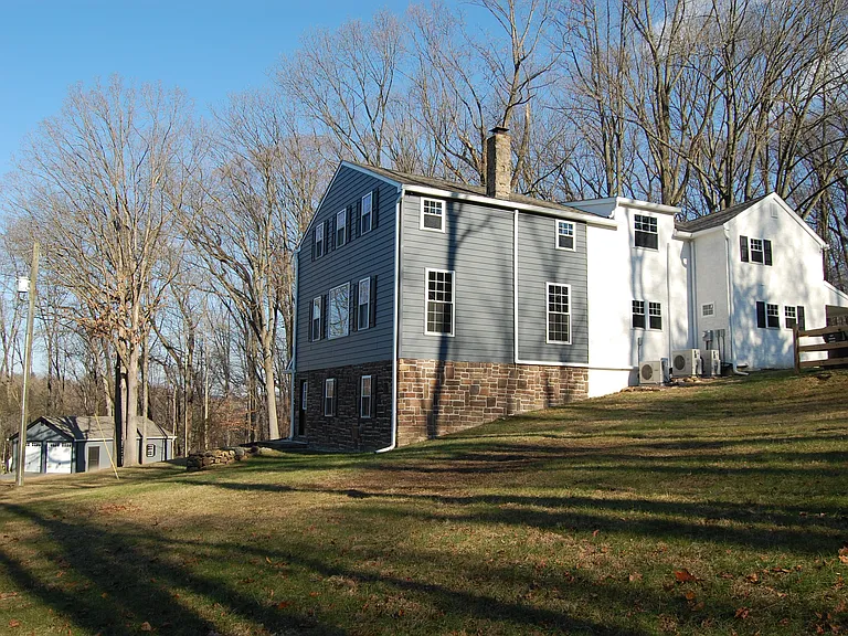 Telegraph Rd — Photo 9