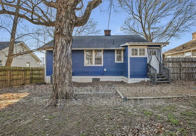 1309 Jones St — Photo 6