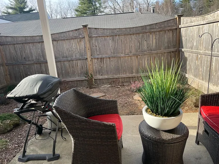 35 Jamestown Dr #35A — Photo 17
