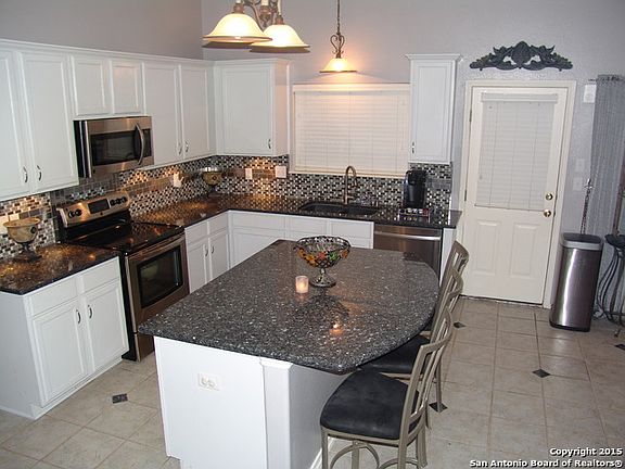 3rd image of 21031 La Pena Dr