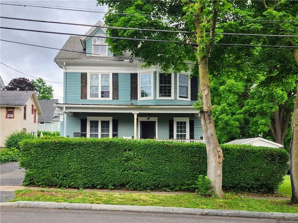 159 Washington St, Palmyra, NY 14522