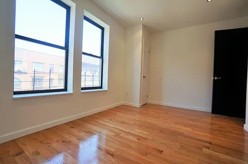 204 W 108th St Photo 1