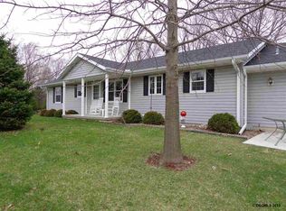 9800 Cedar St, Bernard, IA 52032