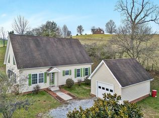 145 Magnolia Springs Rd, Troutville, VA 24175