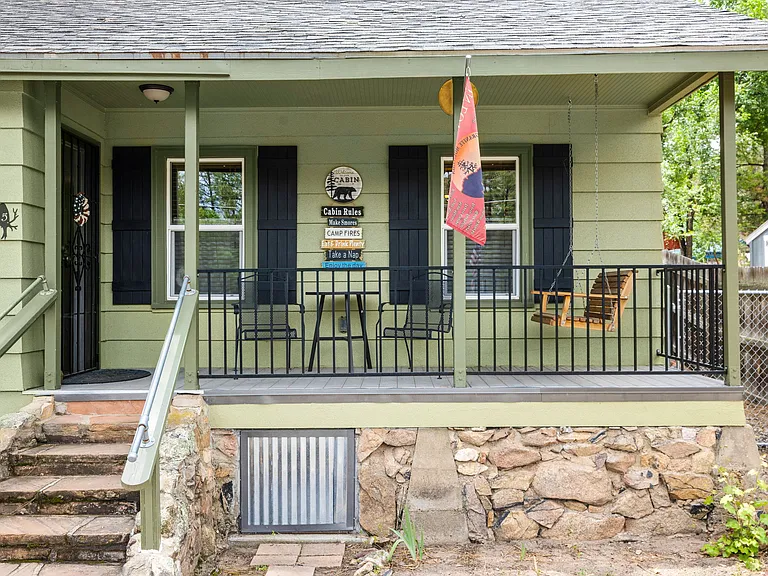 W Canyon Dr — Photo 2