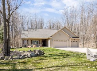 245 Rosebud Ct, Traverse City, MI 49696
