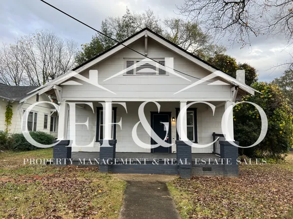 377 Saint Andrews St, Spartanburg, SC 29306