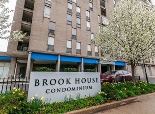 33 Pond Ave APT 301, Brookline, MA 02445