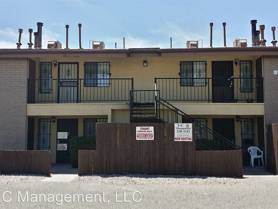 1st image of 225 Figueroa St NE APT 2