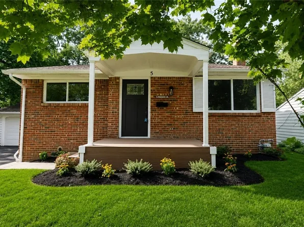 5 N Burbank Dr, Buffalo, NY 14226