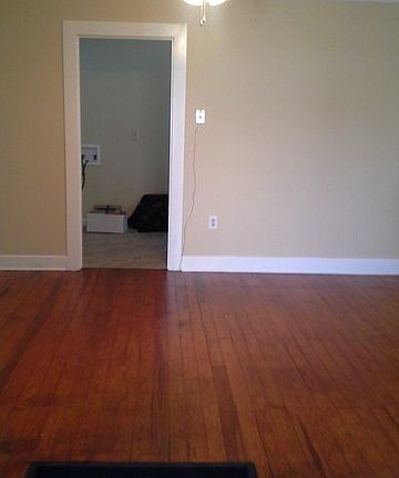 4th image of 921 5th Ave