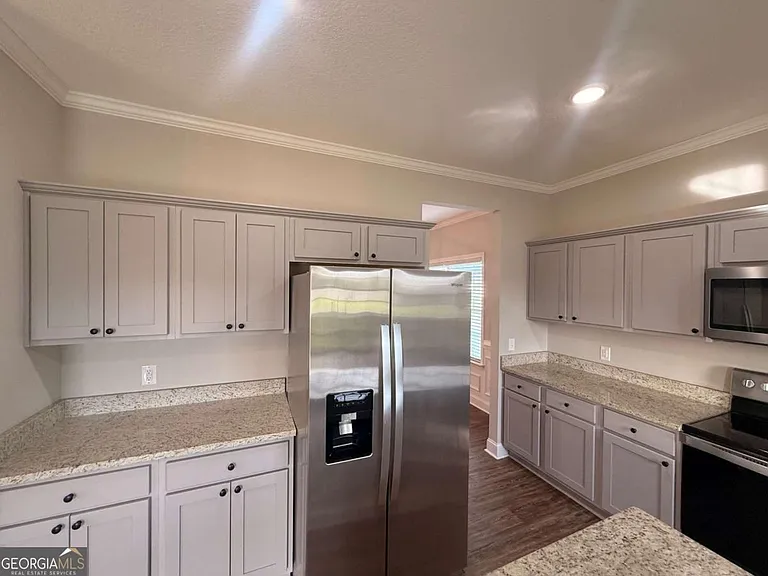 117 White Oak Dr — Photo 4