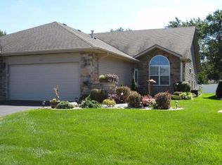 471 Cochran Dr, Crown Point, IN 46307