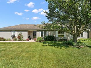 829 Spruce Ln, Schererville, IN