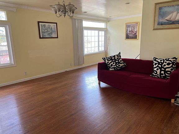 5th image of 3060 Dublin Dr