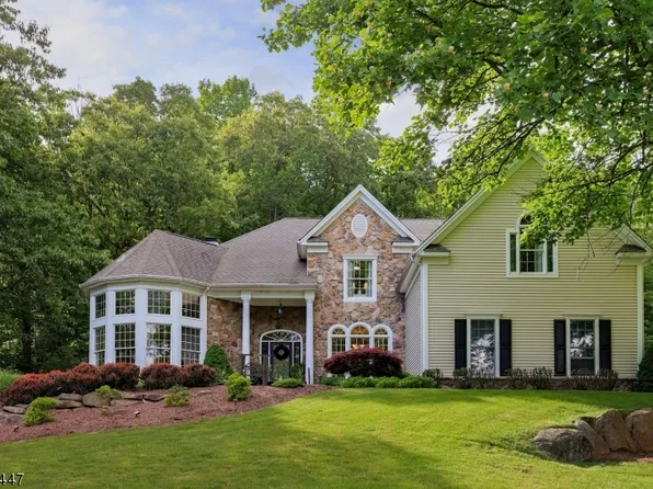 38 B Squire Hill Rd, Washington Twp., NJ 07853