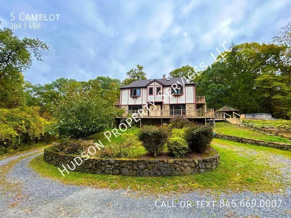 5 Camelot, Marlboro, NY 12542