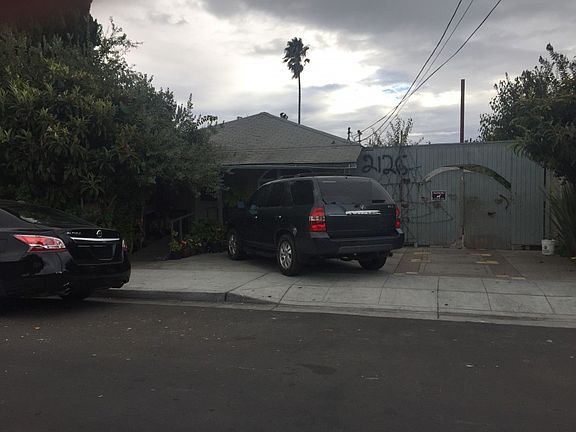 3rd image of 2126 Dumbarton Ave