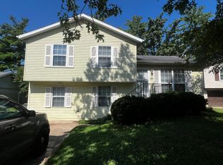 1618 S Pinestone Ct, Bloomington, IN 47401